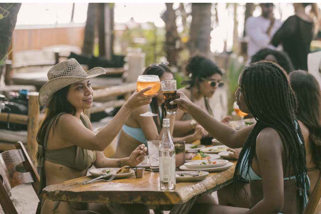 Brunchea con una vista caribeña: El mejor plan Areia Beach Club